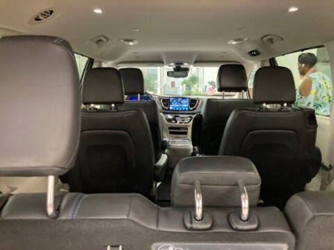 2021 Chrysler Pacifica Touring L