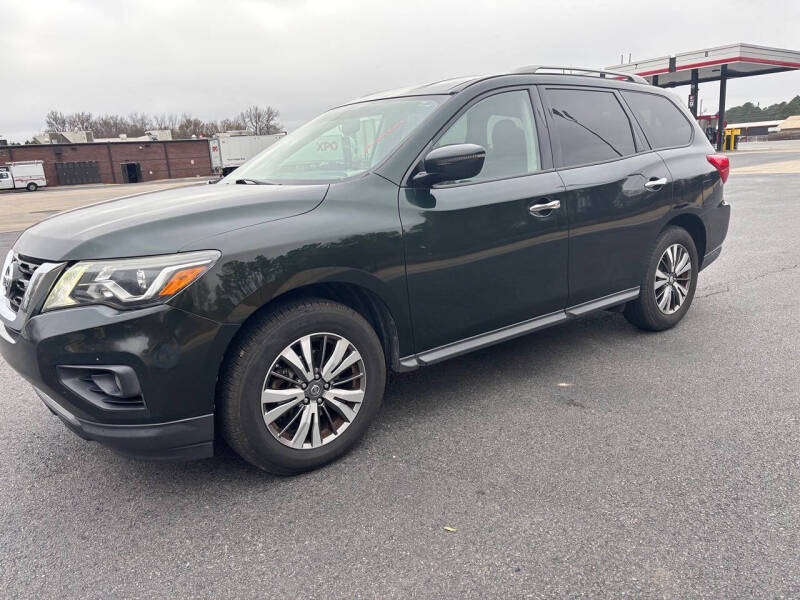 2019 Nissan Pathfinder SV