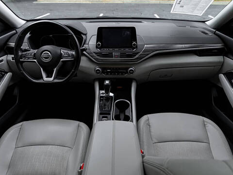 2021 Nissan Altima 2.5 Platinum