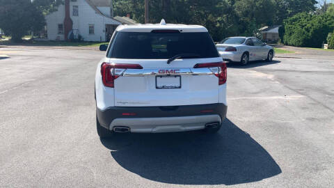 2023 GMC Acadia SLE