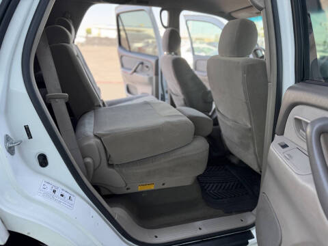 2007 Toyota Sequoia SR5