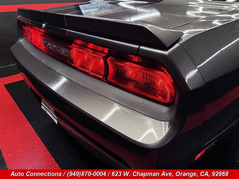 2013 Dodge Challenger SXT