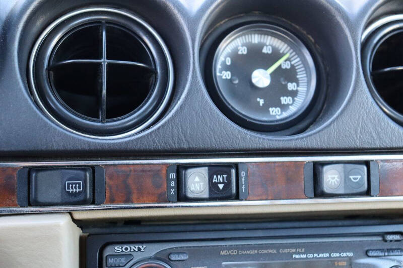 1988 Mercedes-Benz 560-Class 560 SL