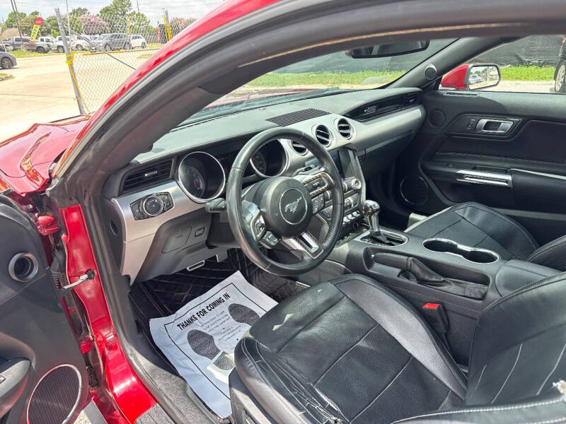 2020 Ford Mustang EcoBoost Premium
