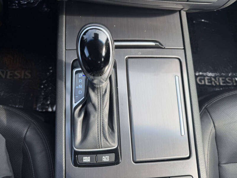 2017 Genesis G80 3.8