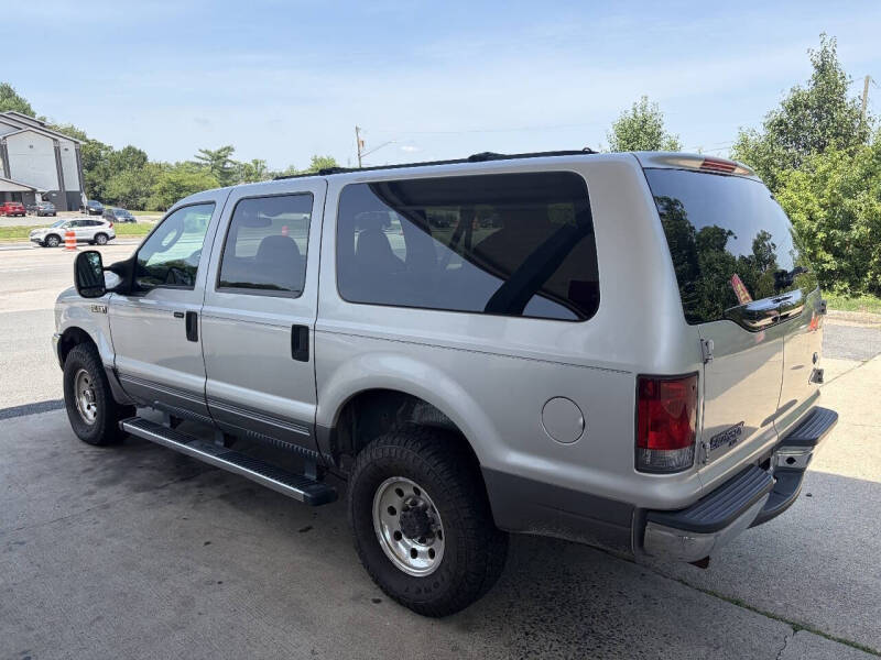 2003 Ford Excursion XLT