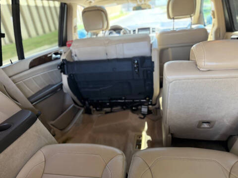 2014 Mercedes-Benz GL-Class GL 550 4MATIC