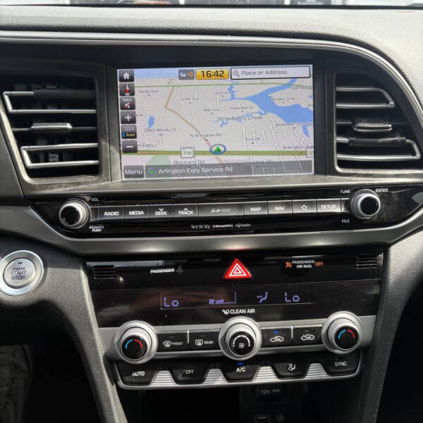 2020 Hyundai Elantra