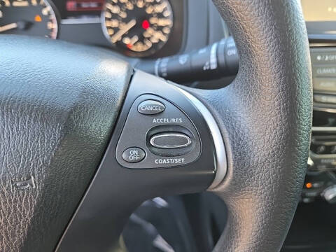 2019 Nissan Pathfinder S