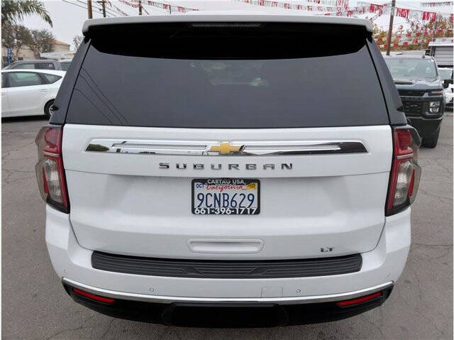 2021 Chevrolet Suburban LT