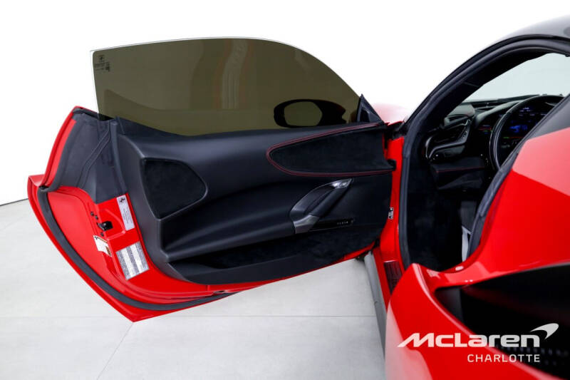 2022 Ferrari SF90 Stradale