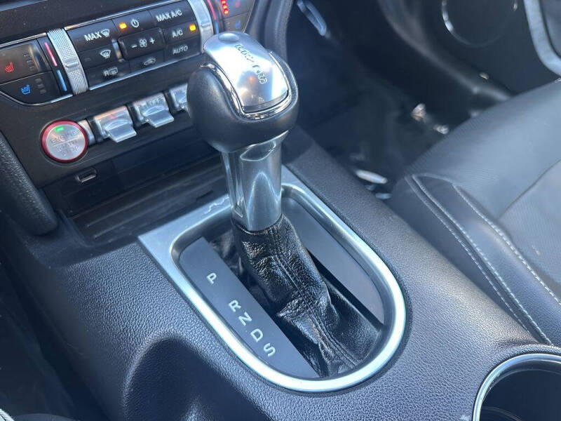 2020 Ford Mustang EcoBoost Premium