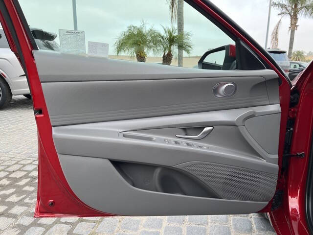 2024 Hyundai Elantra Hybrid Blue