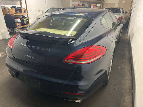 2014 Porsche Panamera