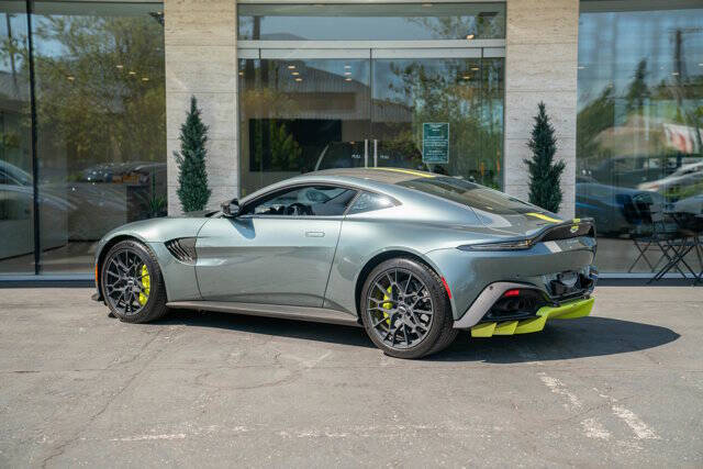 2020 Aston Martin Vantage 2