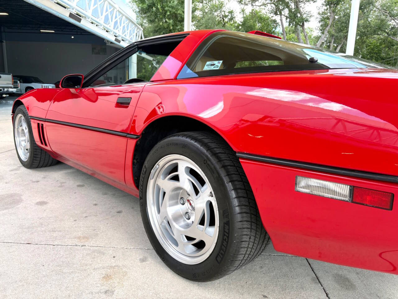 1990 Chevrolet Corvette 15