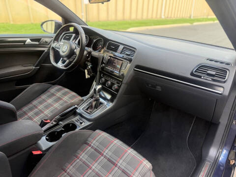 2015 Volkswagen Golf GTI S