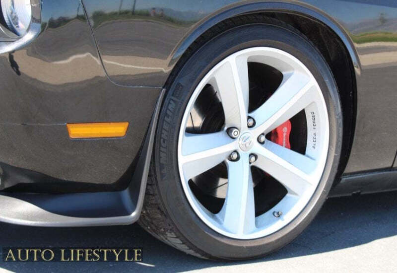 2008 Dodge Challenger SRT8