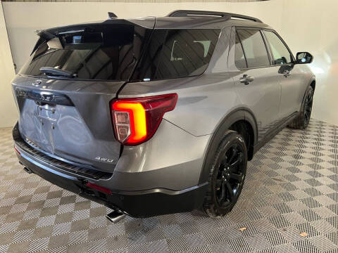 2022 Ford Explorer ST-Line