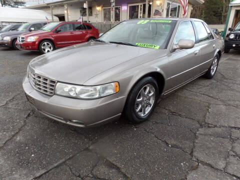 2003 Cadillac Seville for sale at Gold Key Motors in Centralia WA