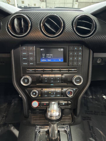 2016 Ford Mustang V6