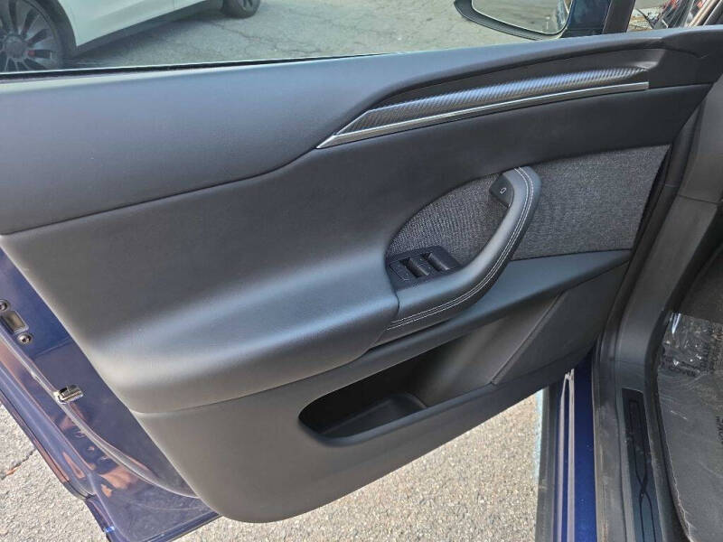 2022 Tesla Model X Plaid