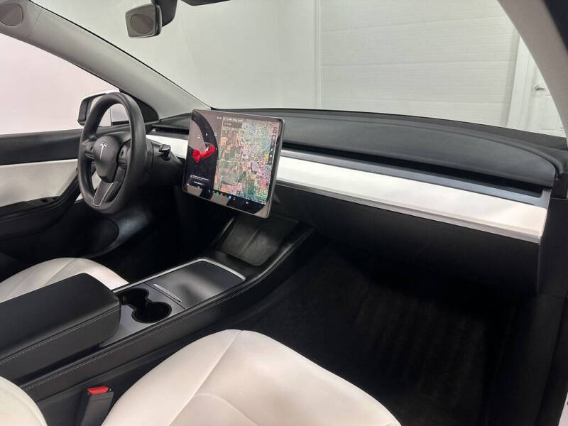 2022 Tesla Model Y Long Range