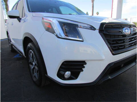 2023 Subaru Forester Premium