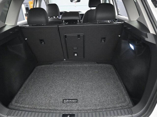 2024 Volkswagen Taos SE 4Motion