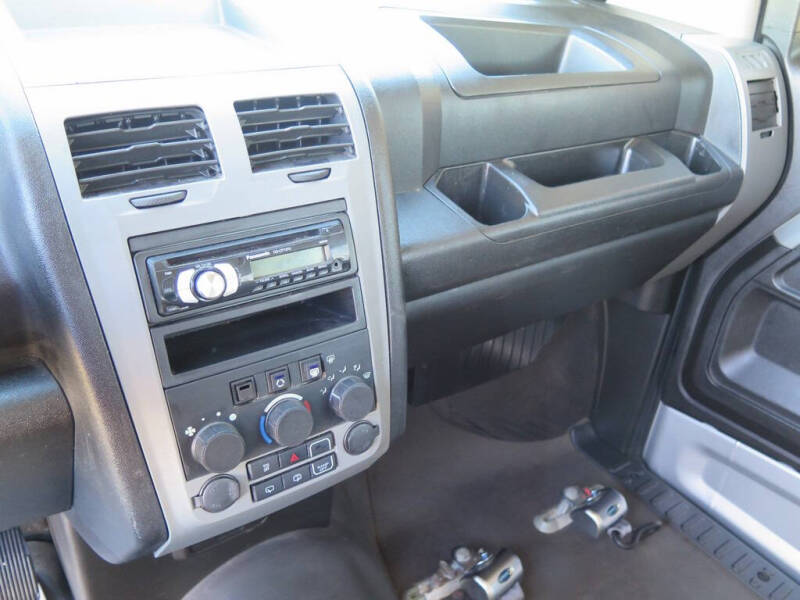 2014 AM General MV-1