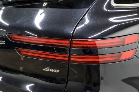 2022 Genesis GV70 2.5T Standard