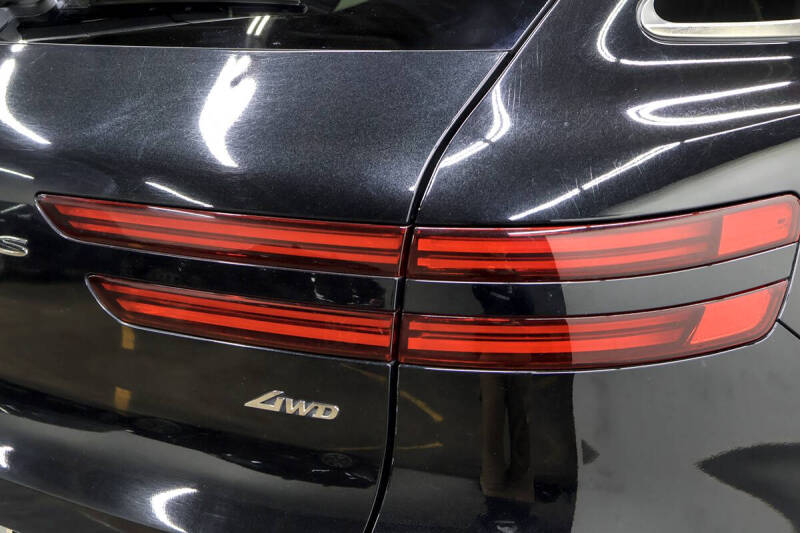 2022 Genesis GV70 2.5T Standard