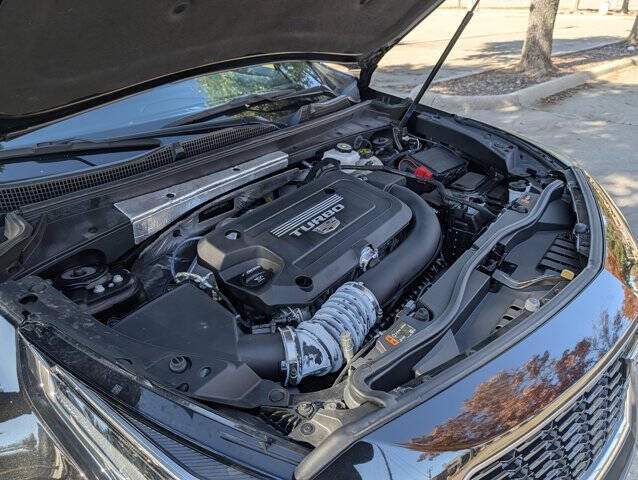 2023 Cadillac XT4 Luxury