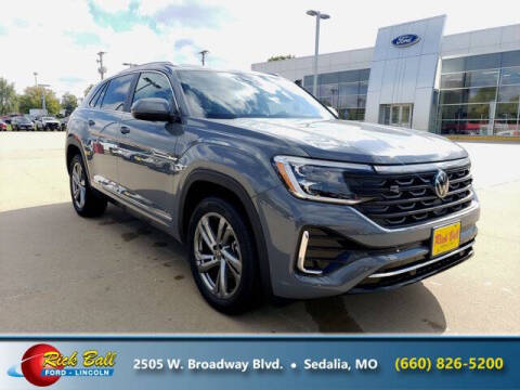 2024 Volkswagen Atlas Cross Sport SEL R-Line 4Motion