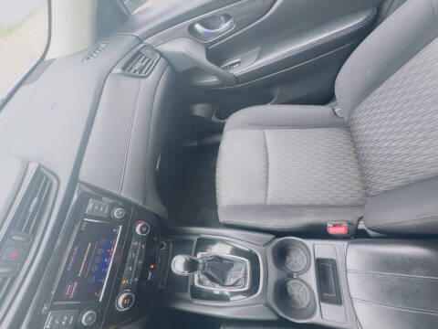 2018 Nissan Rogue SL