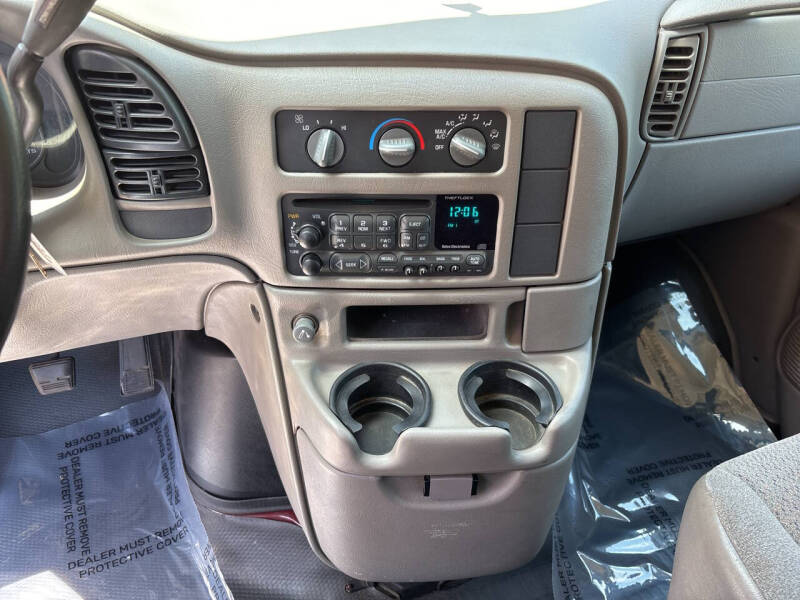 2004 GMC Safari