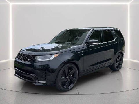 2025 Land Rover Discovery P300 Dynamic SE