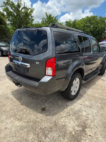 2010 Nissan Pathfinder SE