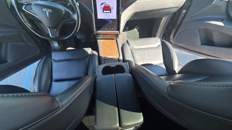 2021 Tesla Model X Long Range Plus