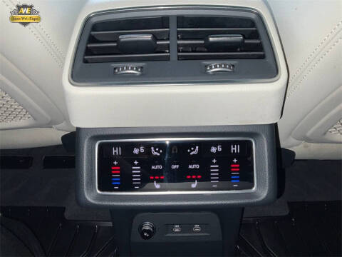 2024 Audi Q8 Sportback e-tron quattro Premium Plus S line