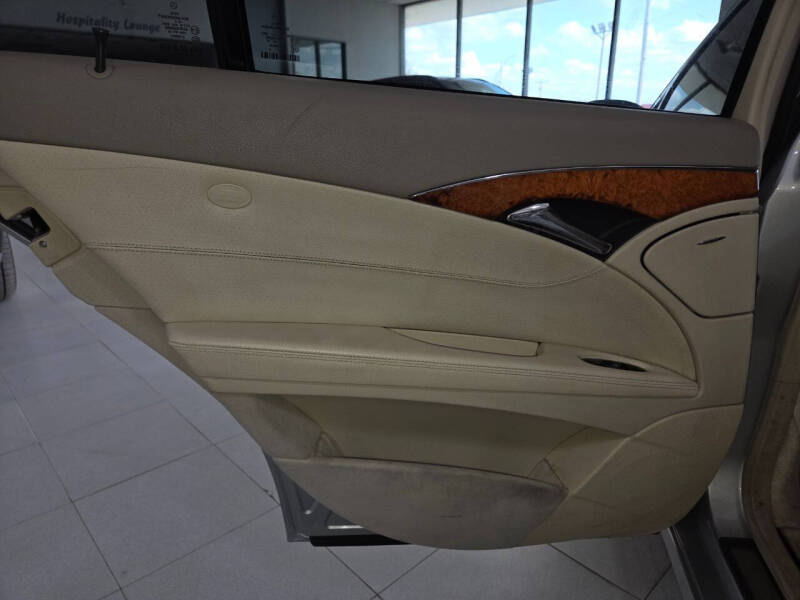2004 Mercedes-Benz E-Class E 320