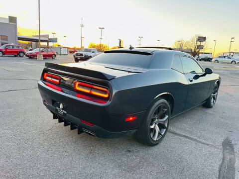 2018 Dodge Challenger SXT
