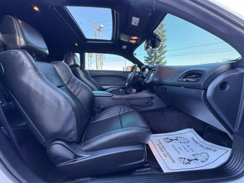 2016 Dodge Challenger SRT 392