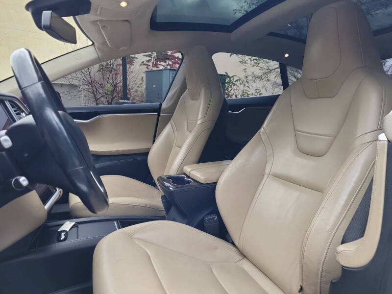 2015 Tesla Model S P85D