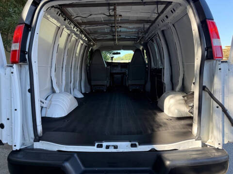 2019 GMC Savana 2500