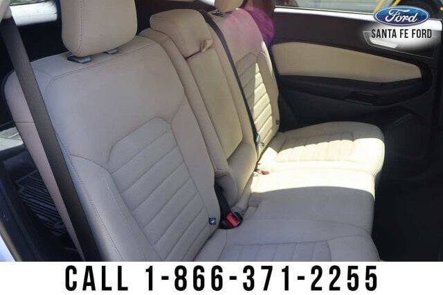 2024 Ford Edge SE