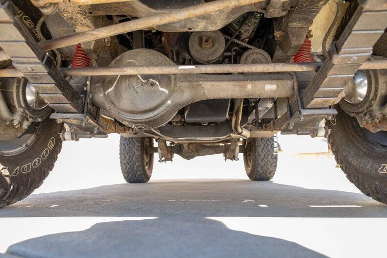 1983 Land Rover Santana