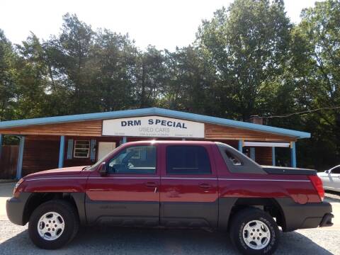 2004 Chevrolet Avalanche for sale at DRM Special Used Cars in Starkville MS