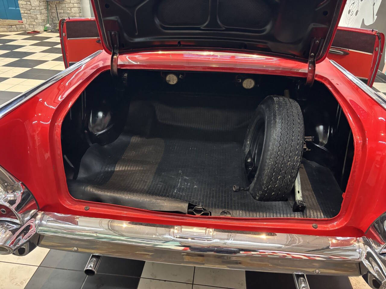 1957 Chevrolet Bel Air 37