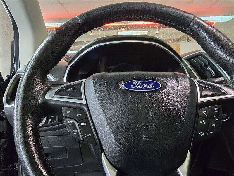 2016 Ford Edge Titanium